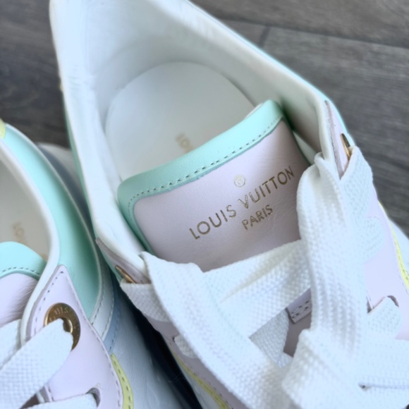 Louis Vuitton Monogram Embossed Time Out Sneakers - Picture 8 of 12